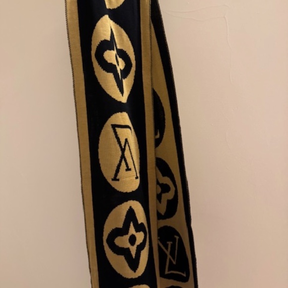 Louis Vuitton scarf, camel and black color , large, NEW - Picture 5 of 10